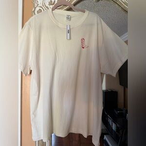 NEW Victoria’s Secret Pink super soft graphic t-shirt